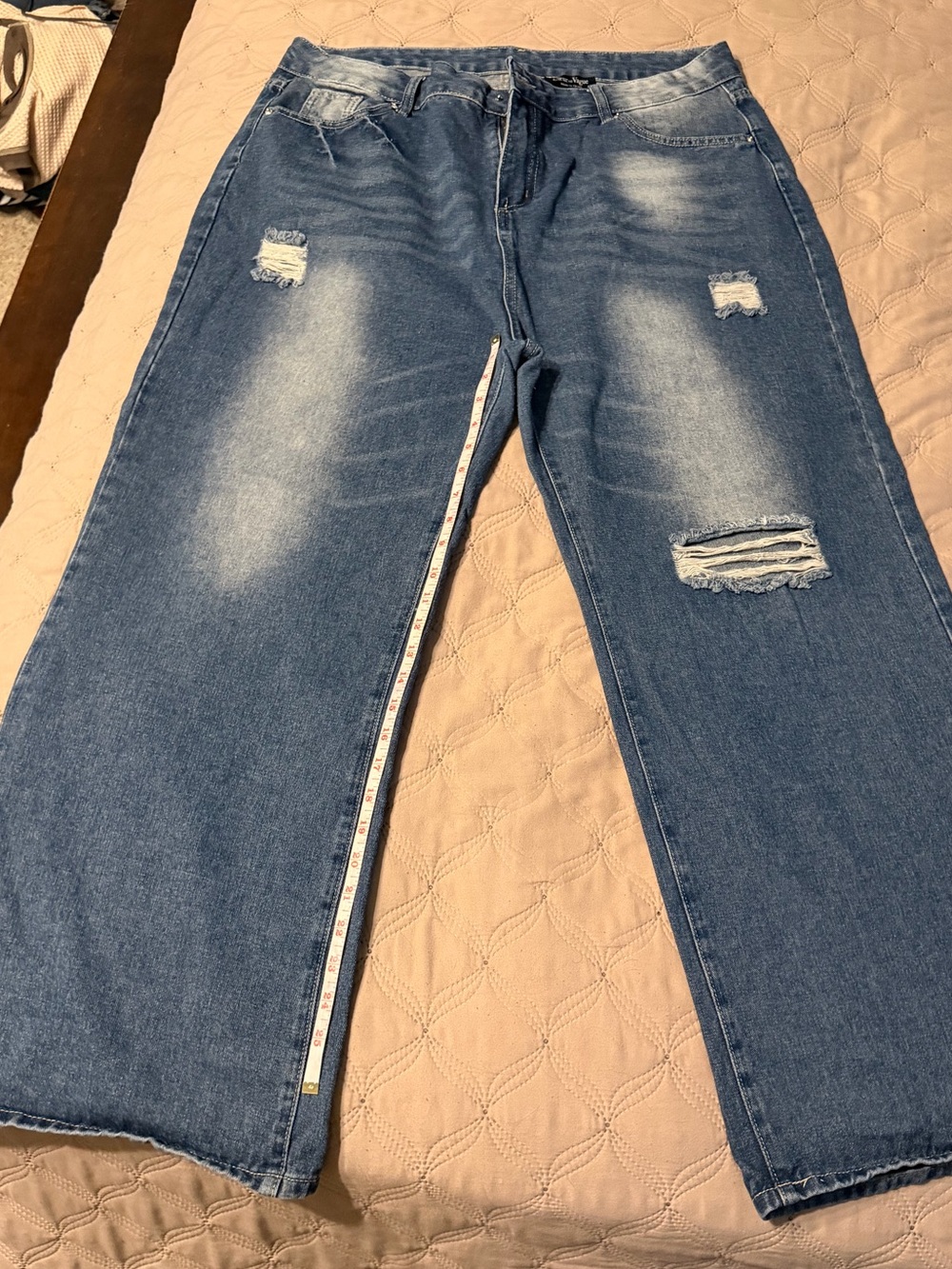 Distressed Wide-Leg Women's Jeans - Blue